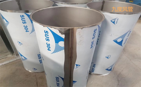 重庆不锈钢风管加工厂谈不锈钢风管的特点：(图1)