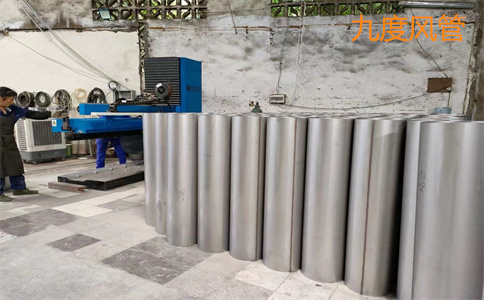 重庆不锈钢风管加工厂谈不锈钢风管安装需要注意什么？(图1)